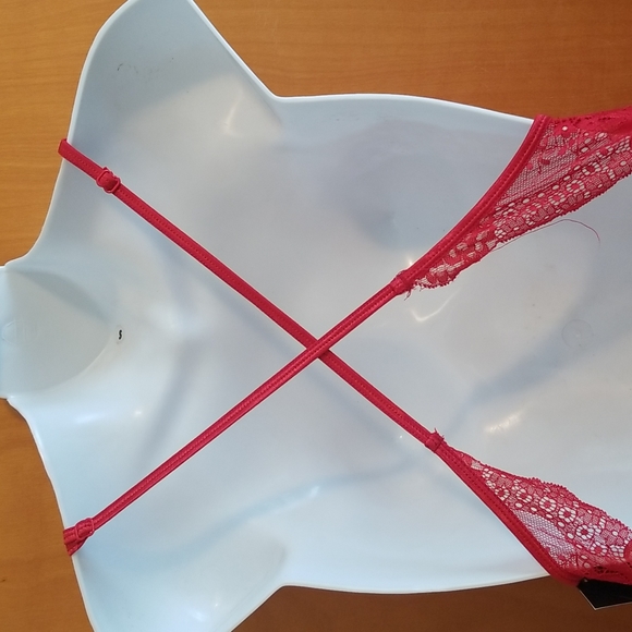 ❣️SOLD❣️NWT Frederick's Of Hollywood Rosalina Rose Lace And Satin Gown in Red - Picture 9 of 12